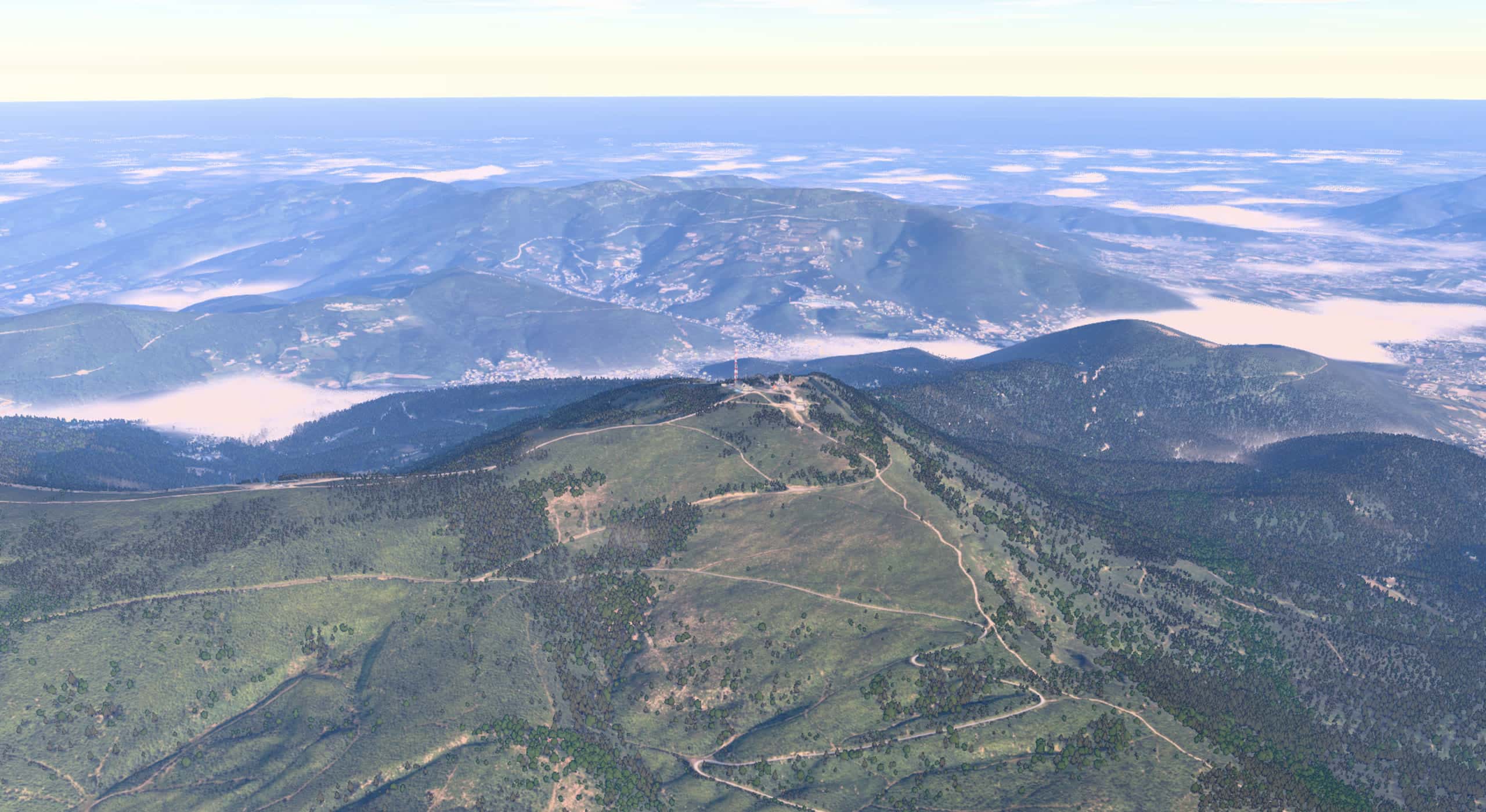 Skrzyczne o poranku, mgła w dolinach. Kadr z silnika map 3D Co w Beskidach