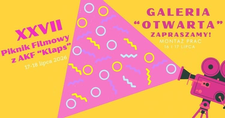 Wernisaż wspólnej wystawy fotografii "Rodzina i ja" w Chybiu