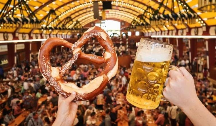 Wycieczka do Bawarii i Oktoberfest z Ustronia