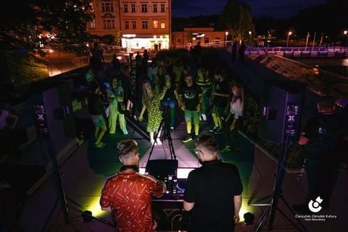 Letnie wieczory z TramVibes 2026: Positive i Ulala w Cieszynie